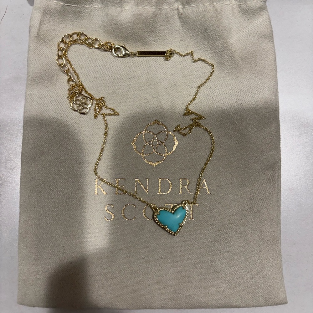 Kendra Scott Ari Heart Silver Necklace Turquoise Magnesite